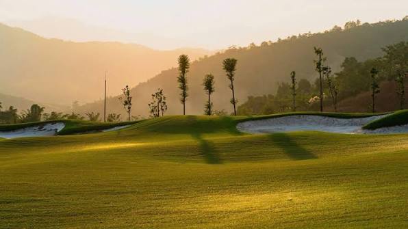 GOLF TOURS